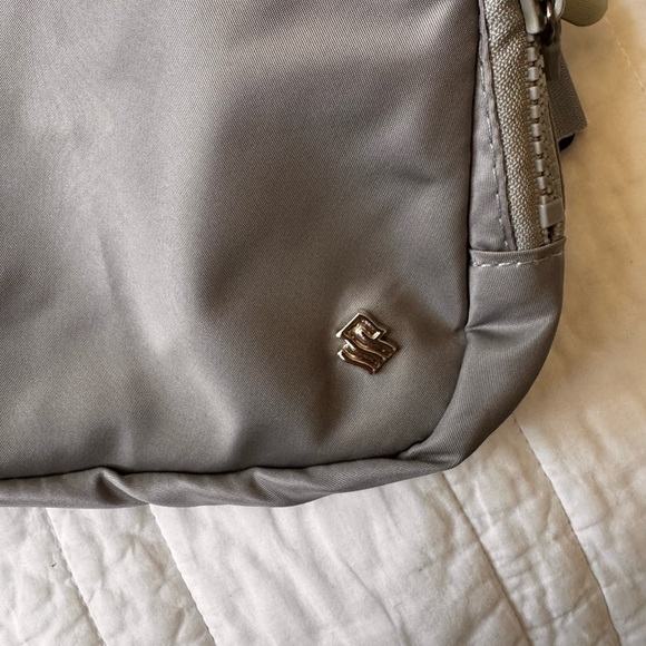 Silver Silversea Gray Belt Bag - Picture 4 of 9